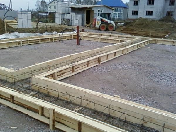 Подпорные стены из железобетона